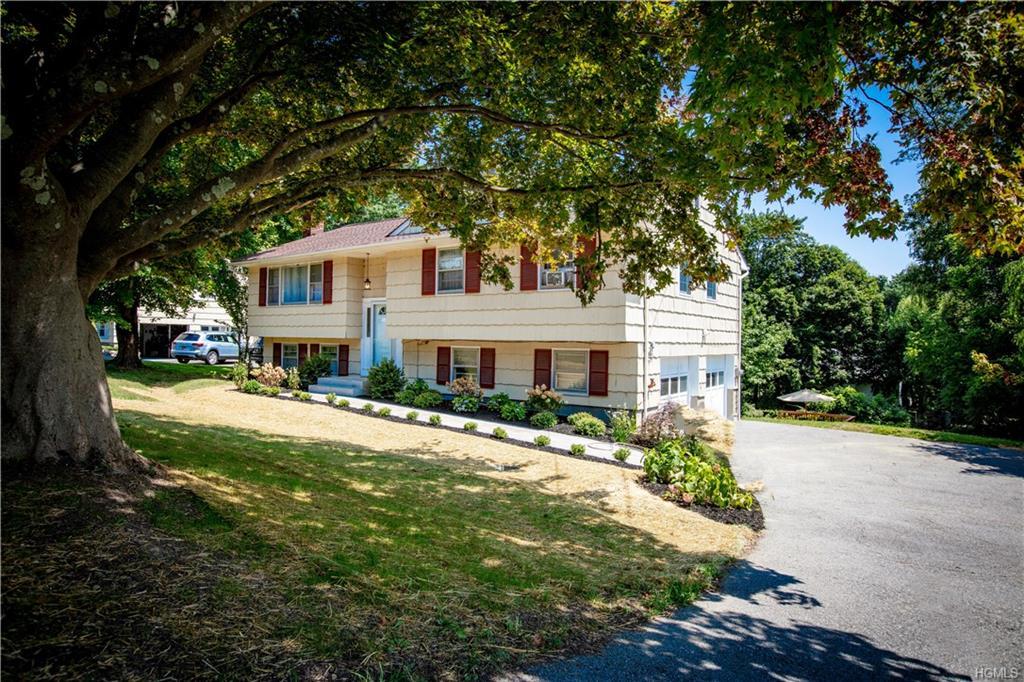 10 Collier Drive - Photo 1
