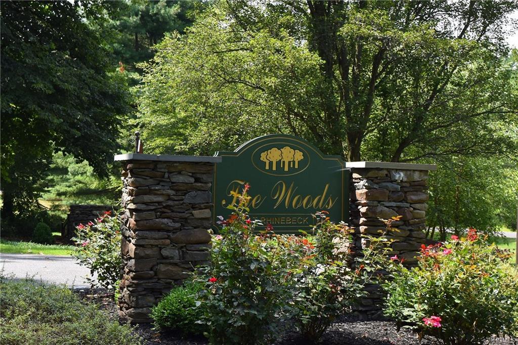 42 Pond Dr. E. - Photo 1