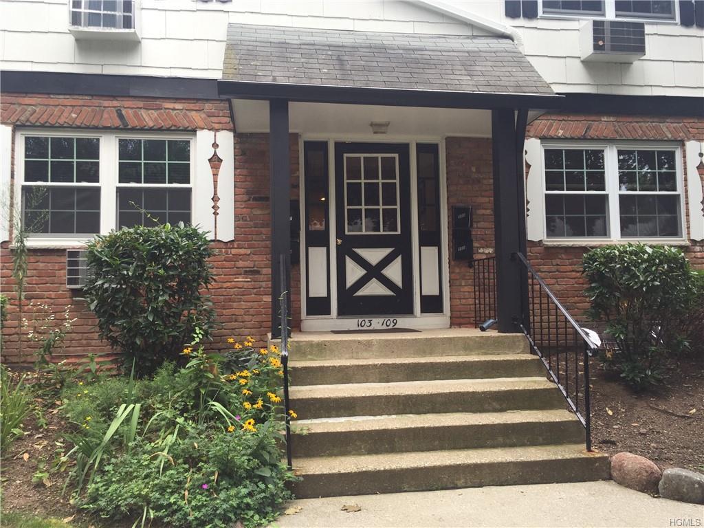 103 Parkside Drive - Photo 1