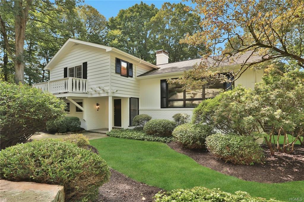 11 Whippoorwill Road - Photo 1