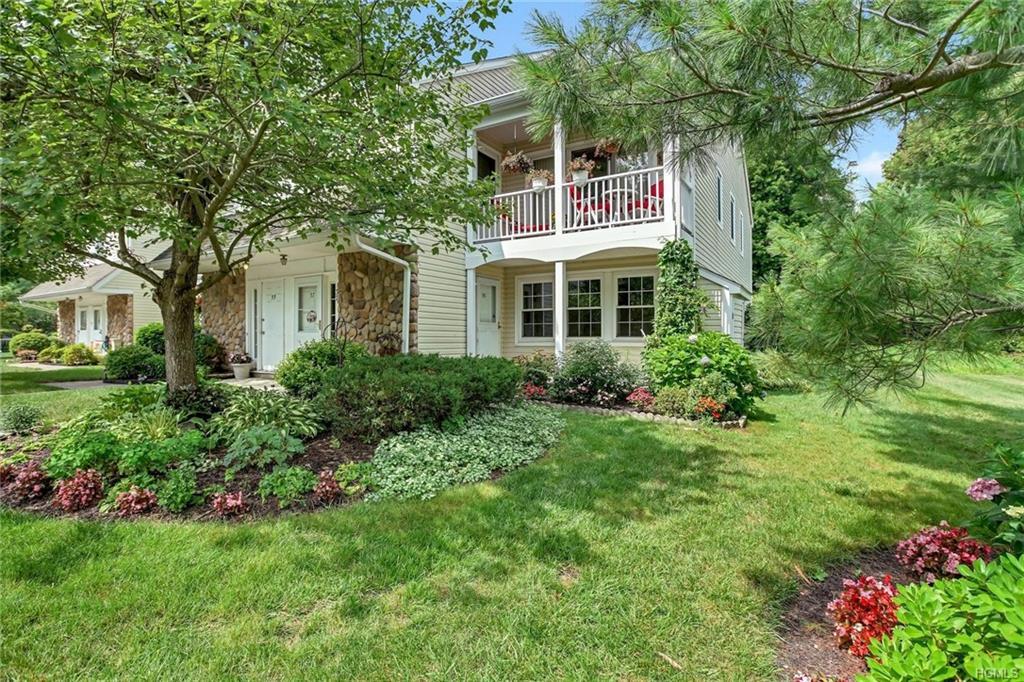 35 Millholland Drive - Photo 1
