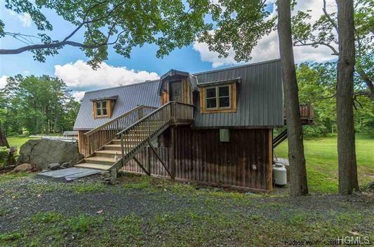 1077 Mountain Avenue - Photo 1