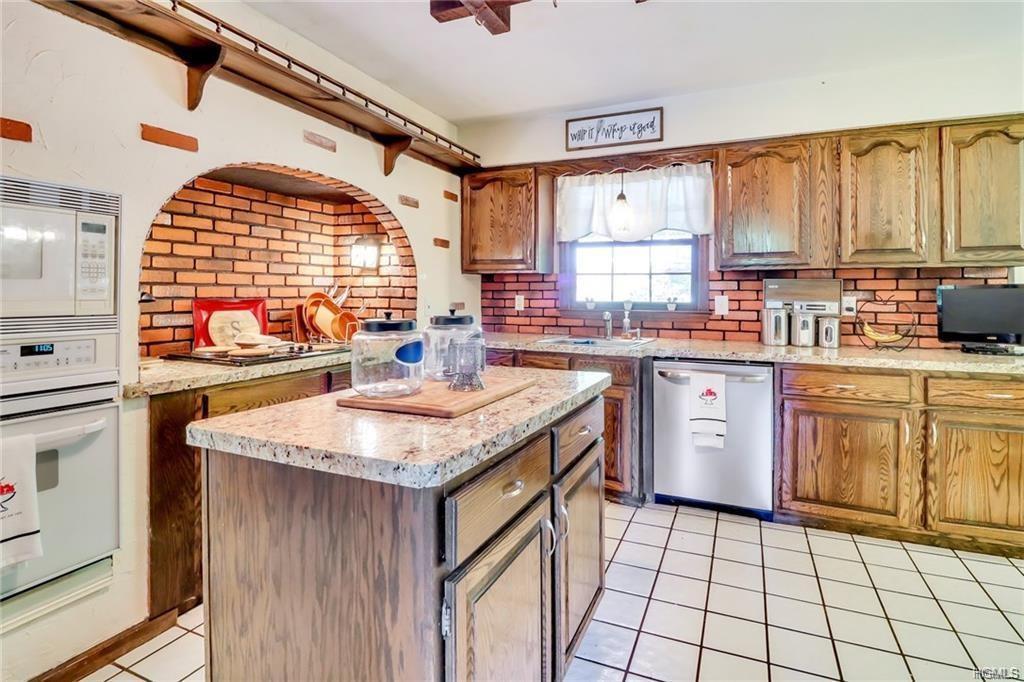26 Kings Point Lane - Photo 1