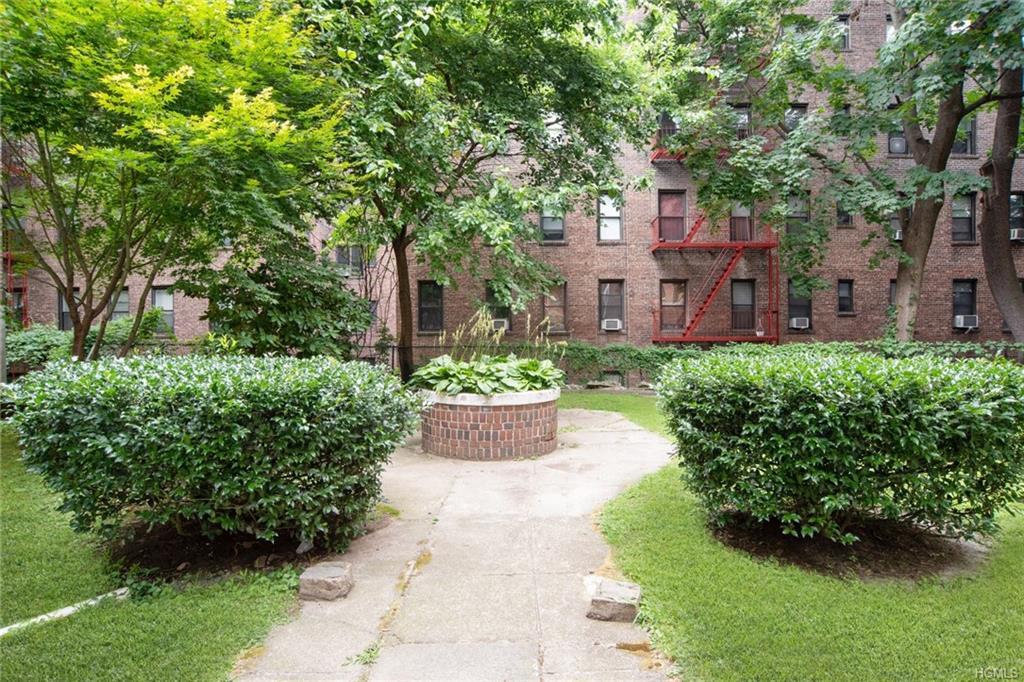 670 Terrace Avenue - Photo 1