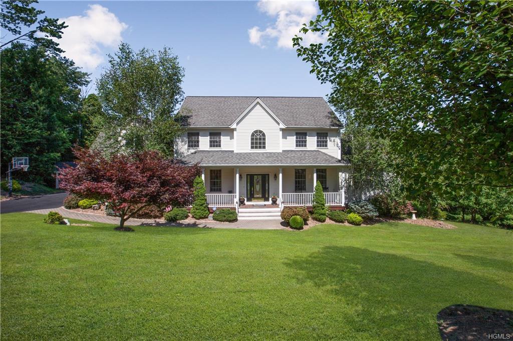 32 Joseph Drive - Photo 1