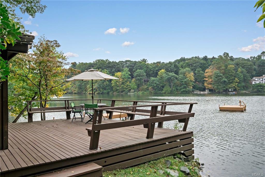 5 Thornewood Road - Photo 1