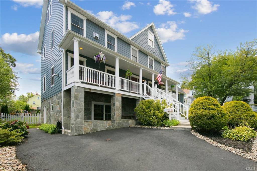 131 Depew Avenue - Photo 1