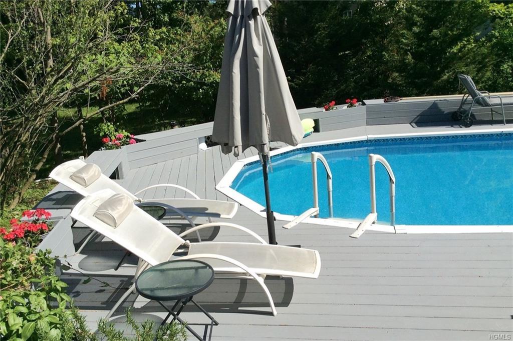 10 Cooper Drive - Photo 1