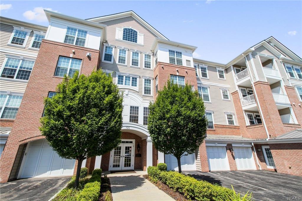 140 Regency Drive - Photo 1