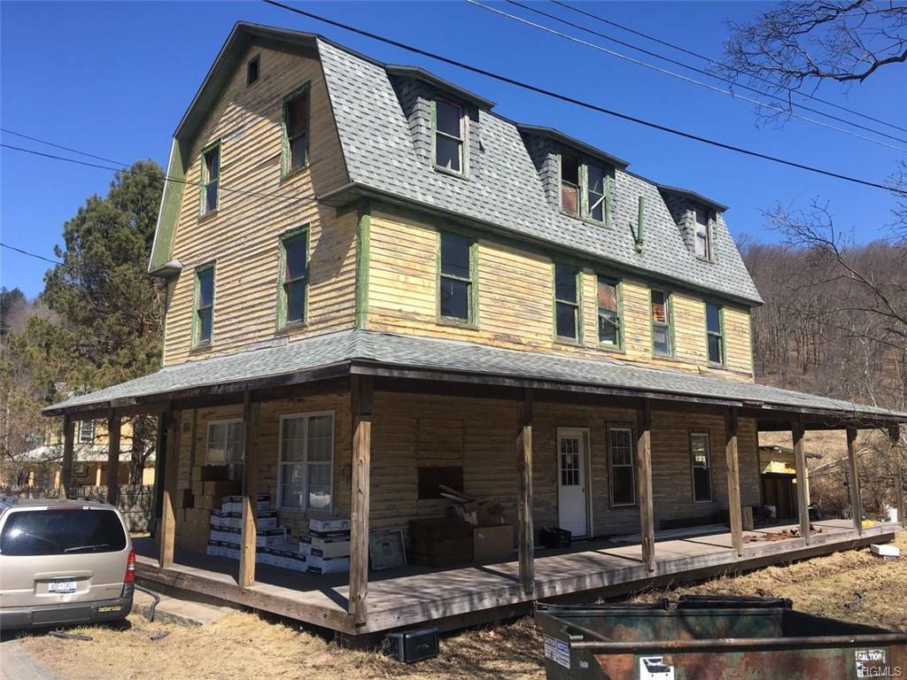 19 Main Street - Photo 1