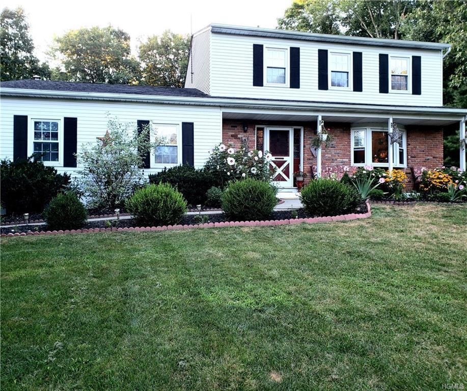 51 Queen Anne Lane - Photo 1