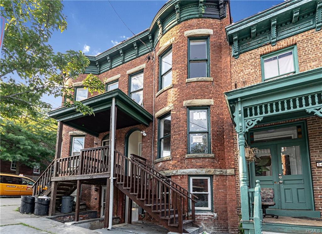 56 Benkard Avenue - Photo 1