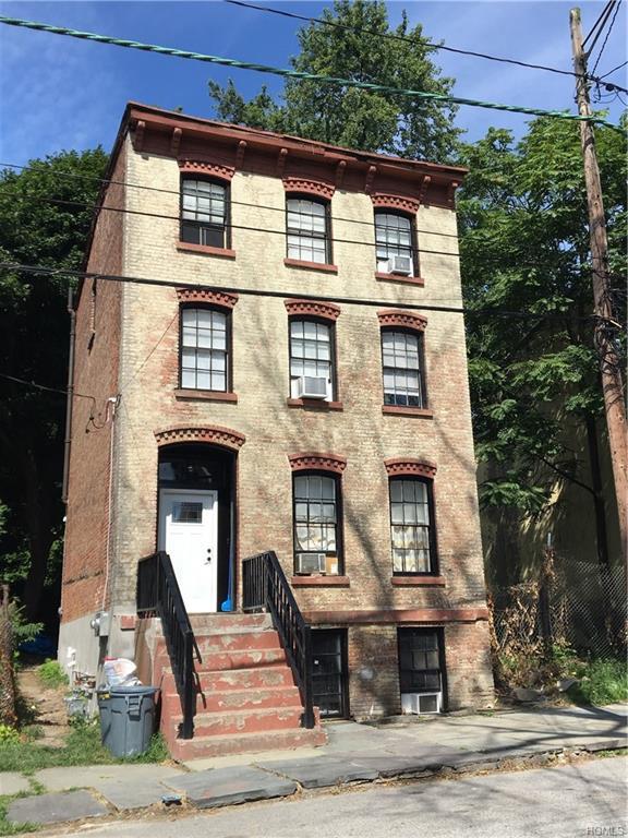 82 Lander Street - Photo 1