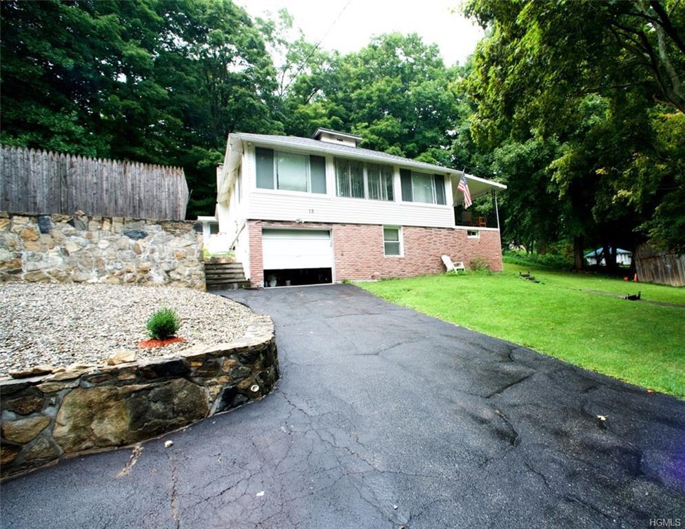 15 Lee Avenue - Photo 1