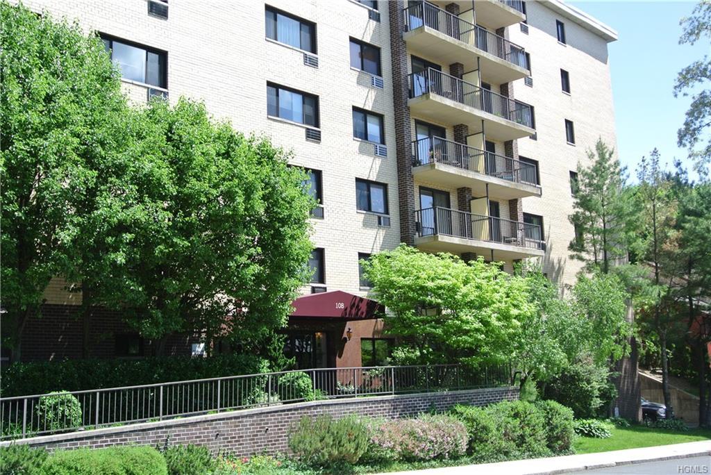 108 Sagamore - Photo 1