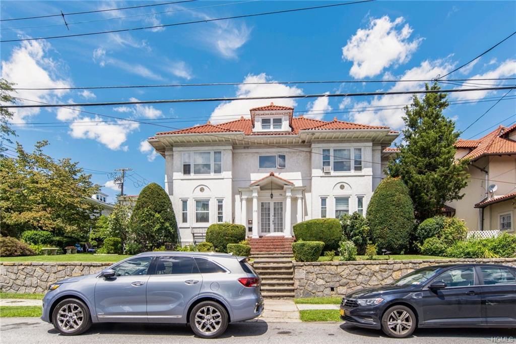 105 Wallace Avenue - Photo 1