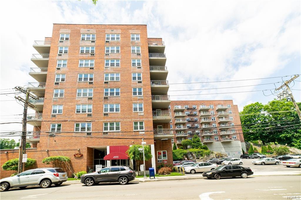 495 Odell Avenue - Photo 1