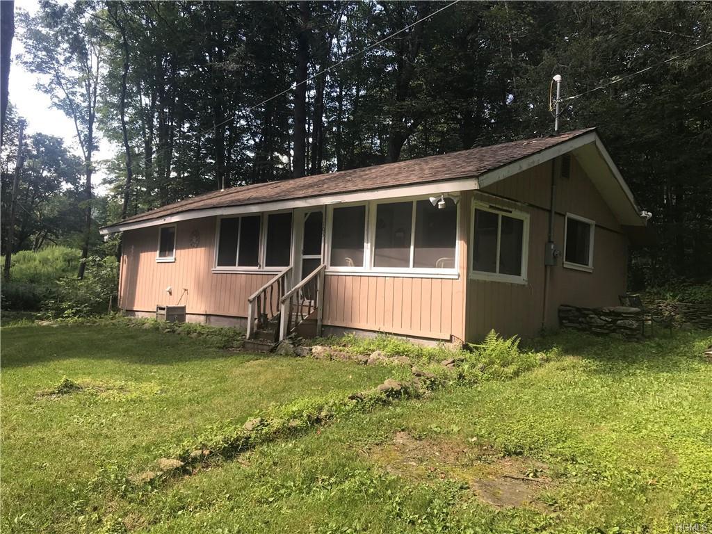 105 Foote Road - Photo 1