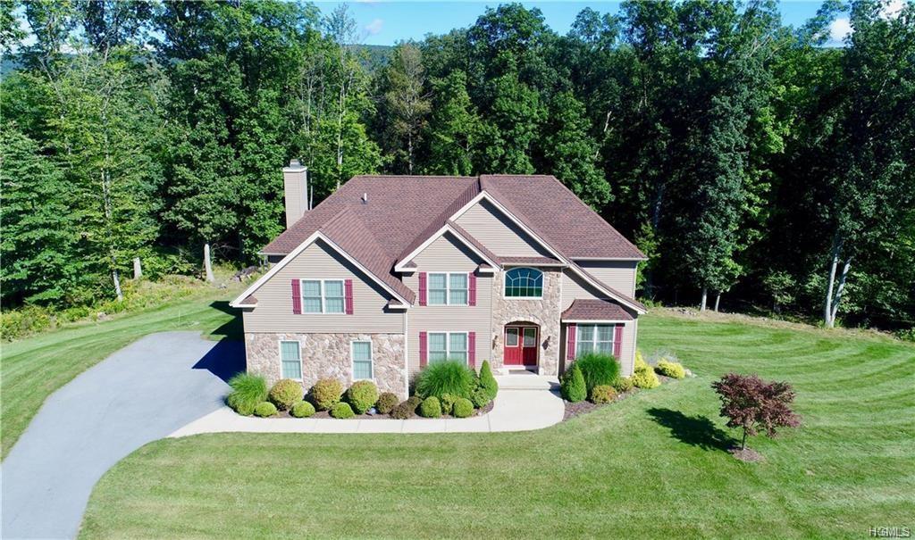 12 Montesi Drive - Photo 1