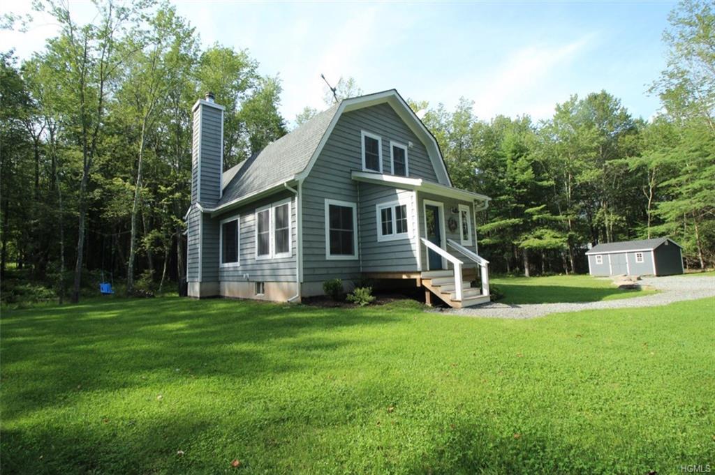 105 Silver Birch Way - Photo 1