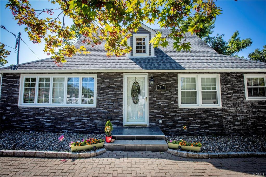21 Yorktown Road - Photo 1