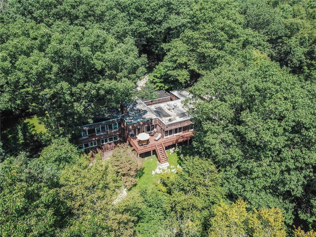 8 Bonnie Hill Lane - Photo 1