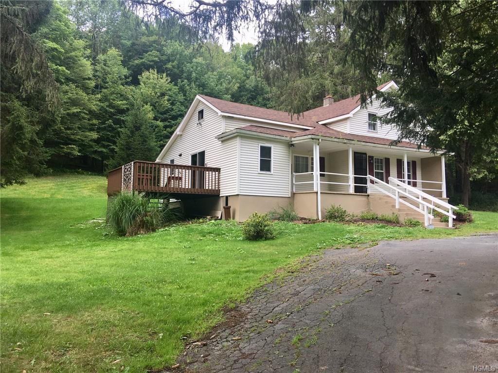107 Stump Pond Road - Photo 1
