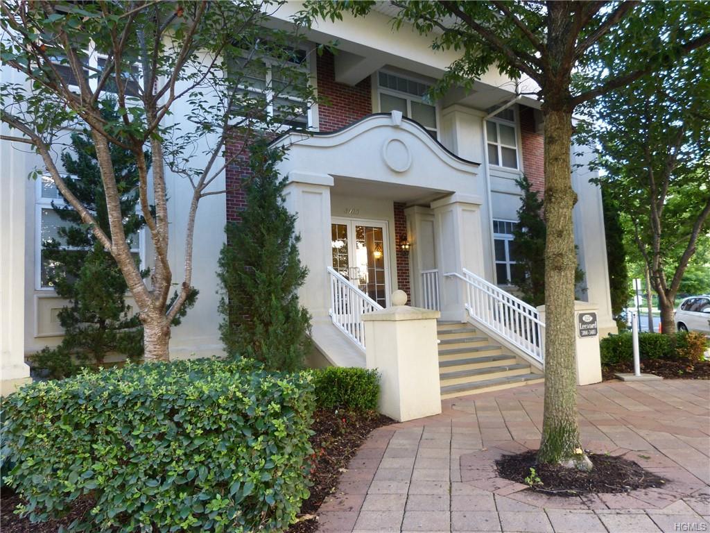 3211 Leeward Drive - Photo 1