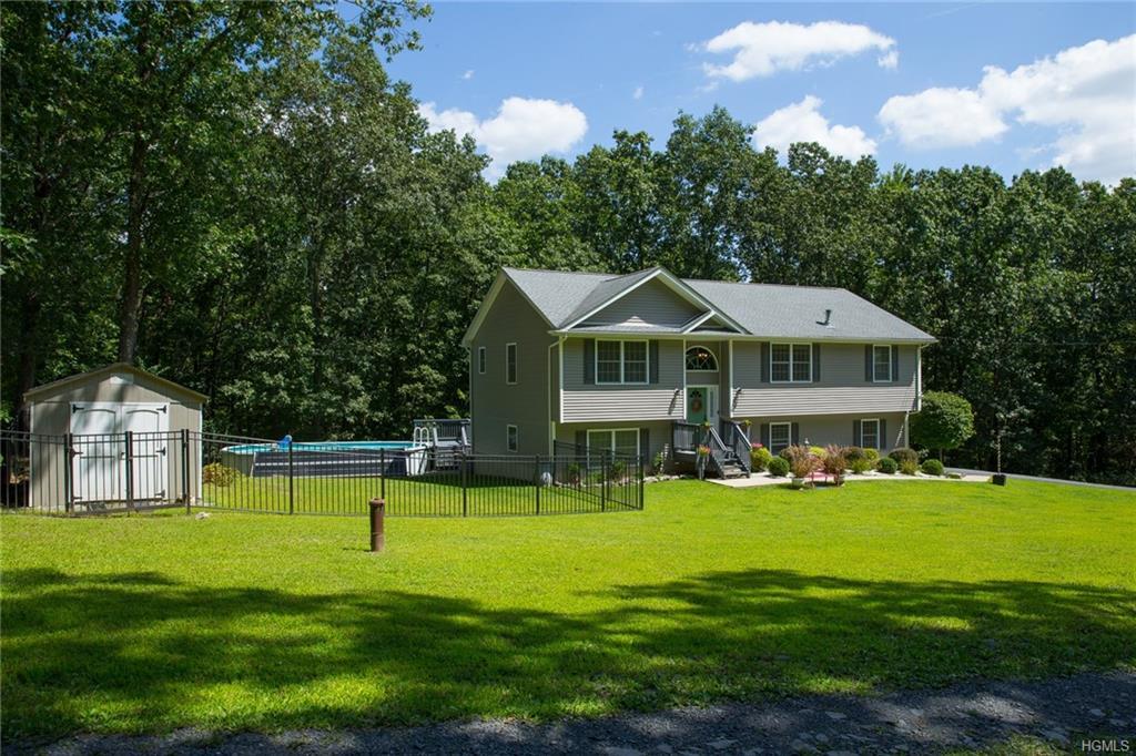 14 Lorenzen Lane - Photo 1