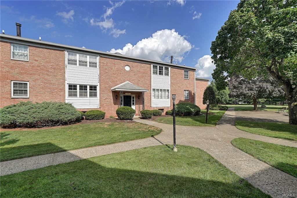 35 Weathervane Drive - Photo 1