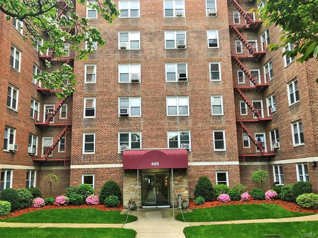 485 Bronx River Road - Photo 1