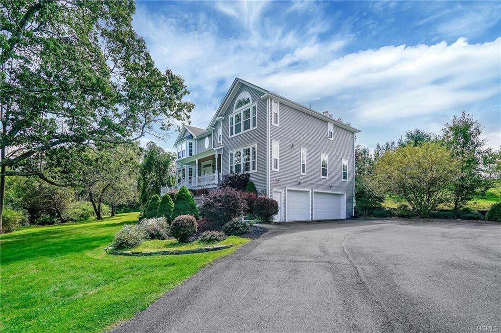 223 Pine Tree Road - Photo 1