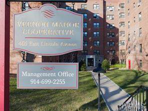 465 Lincoln Avenue - Photo 1