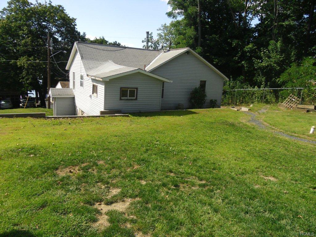 27 Old South Plank Road - Photo 1
