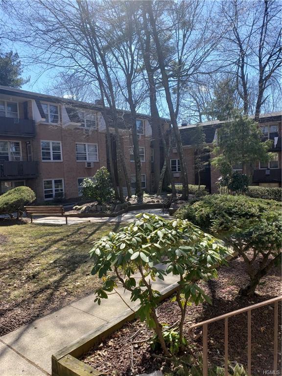 172 Kearsing Parkway - Photo 1