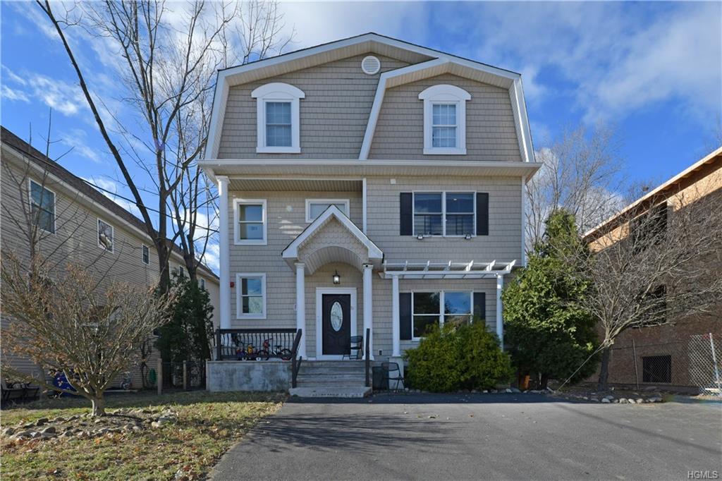 29 Collins Avenue - Photo 1