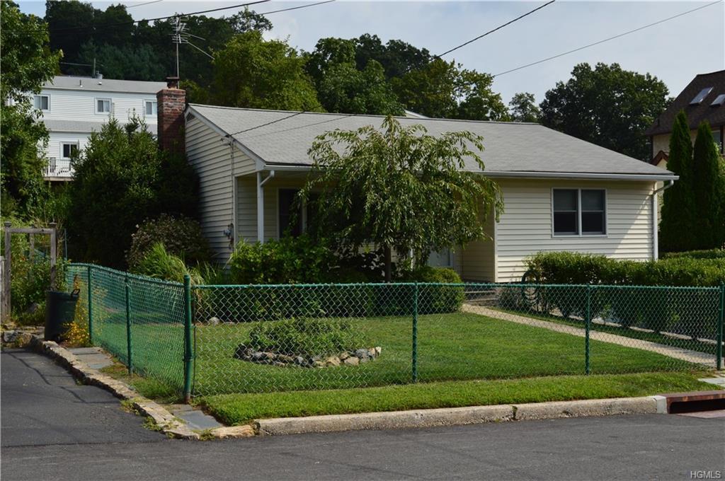 58 Gould Avenue - Photo 1