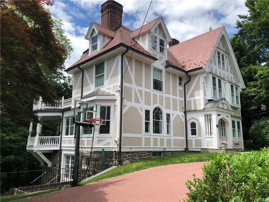 9 Lookout Avenue - Photo 1