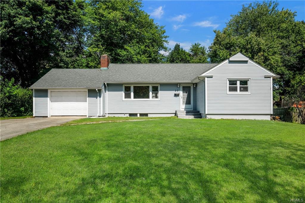 37 Iroquois Road - Photo 1