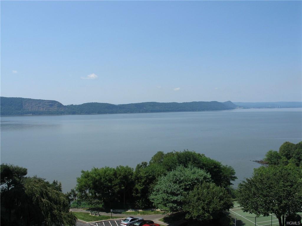 16 Rockledge Avenue - Photo 1