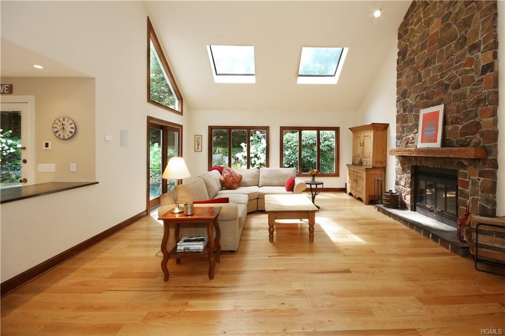 4 Five Ponds Drive - Photo 1