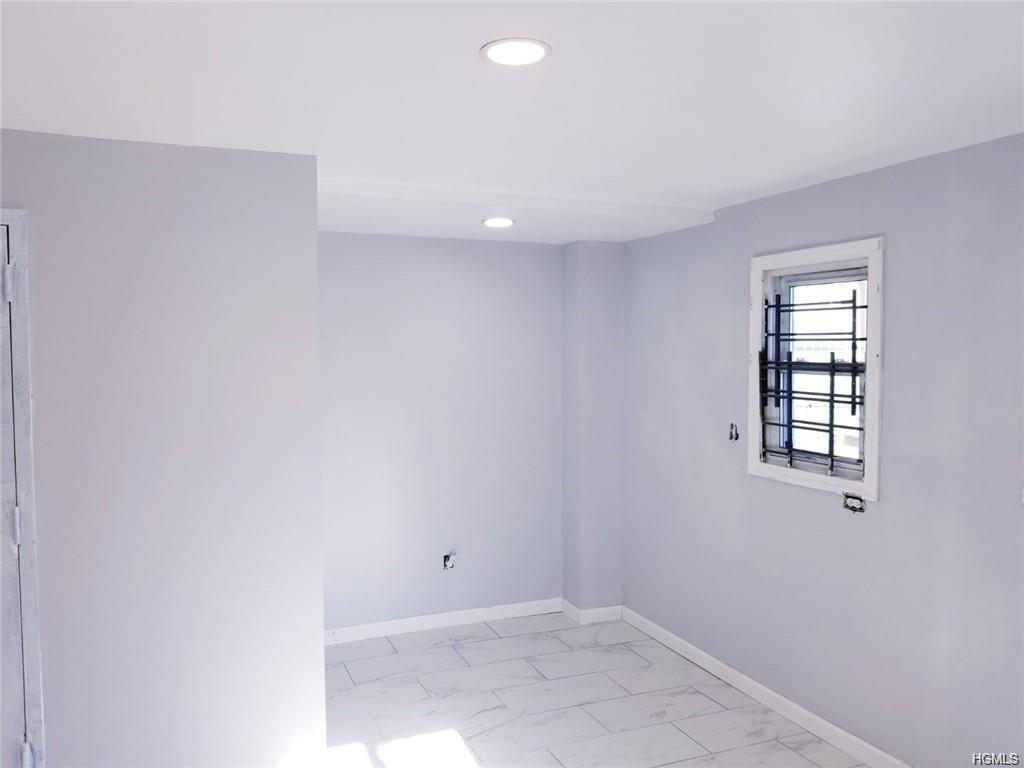 516 Leland Avenue - Photo 1