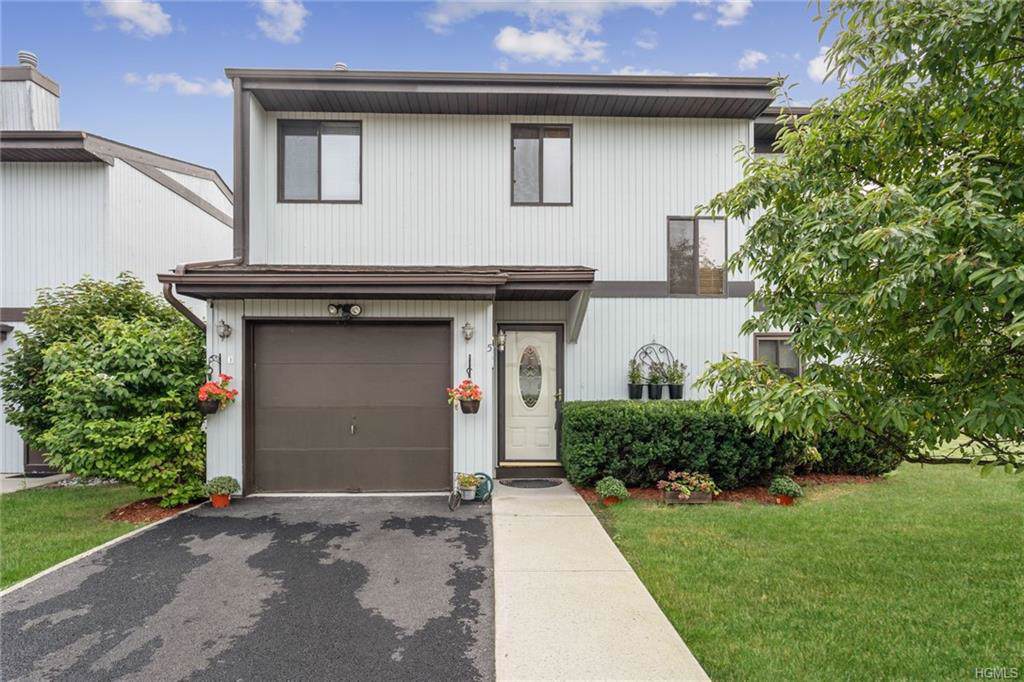5 Saint Stephens Close - Photo 1