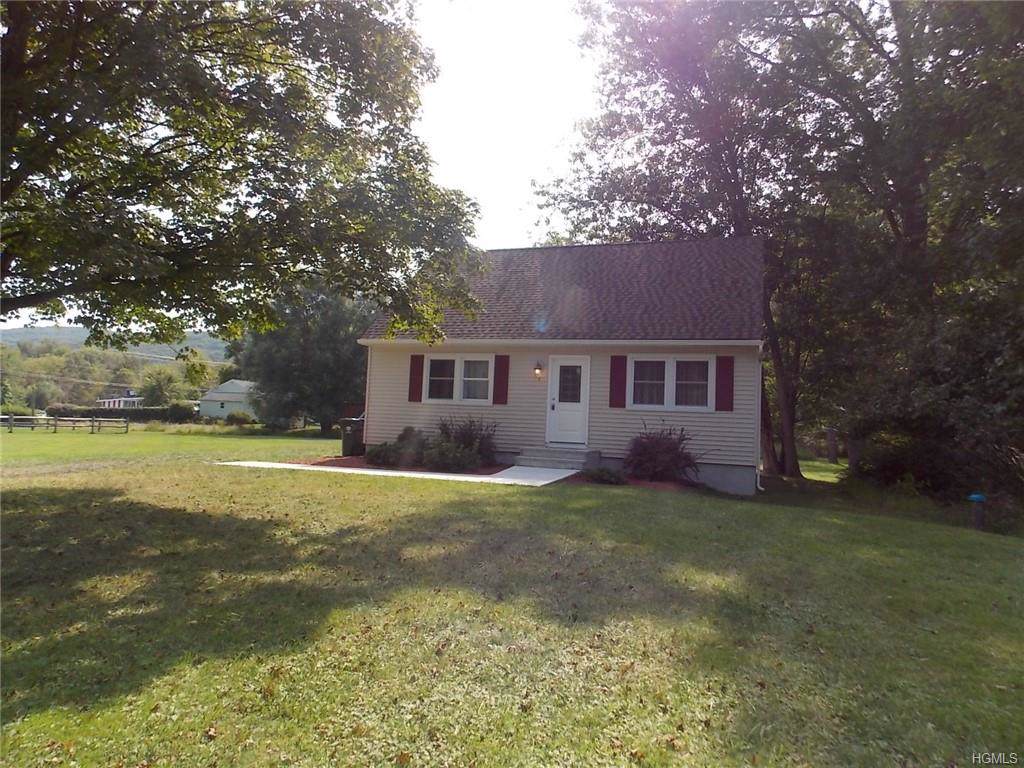 7 Lynmore Avenue - Photo 1