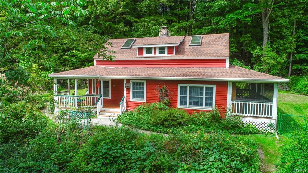 220 Quaker Road - Photo 1