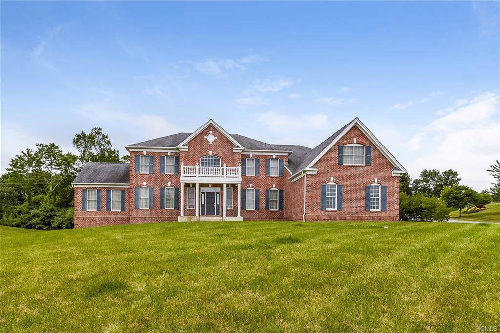 126 Shamrock Hills Drive - Photo 1