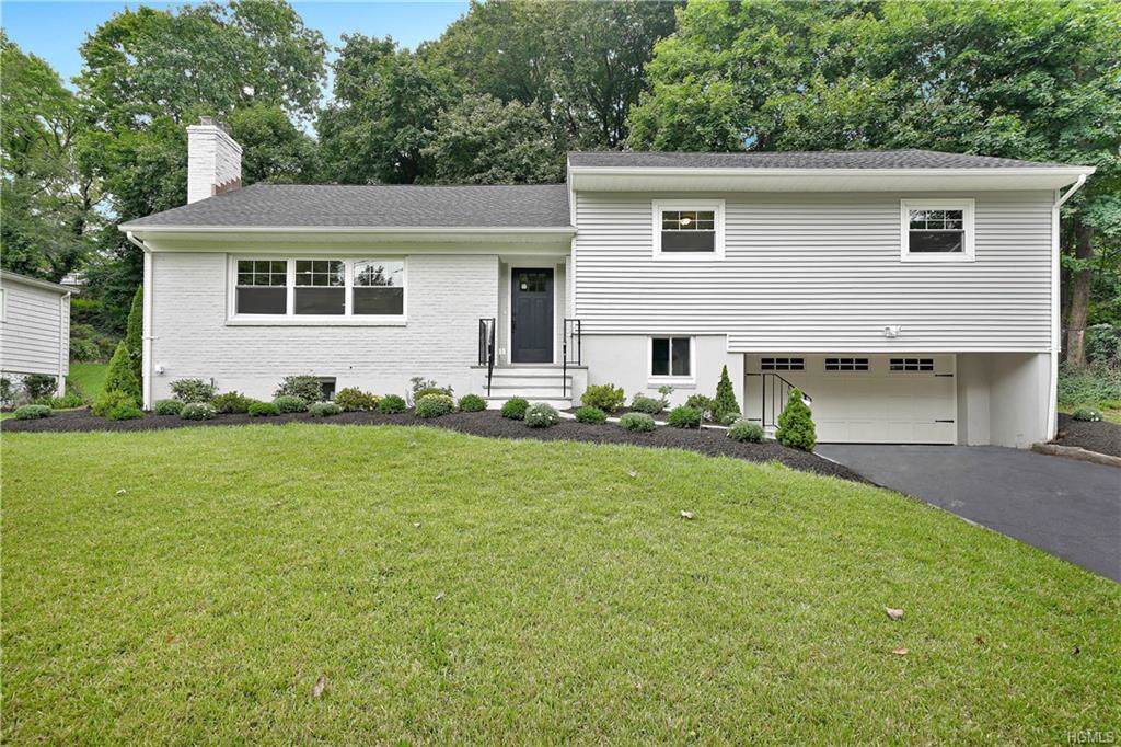 1181 Pinebrook Boulevard - Photo 1