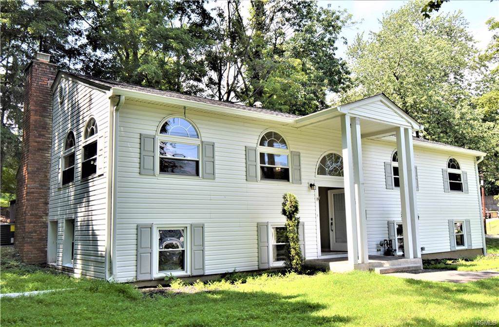 91 Strawtown Road - Photo 1