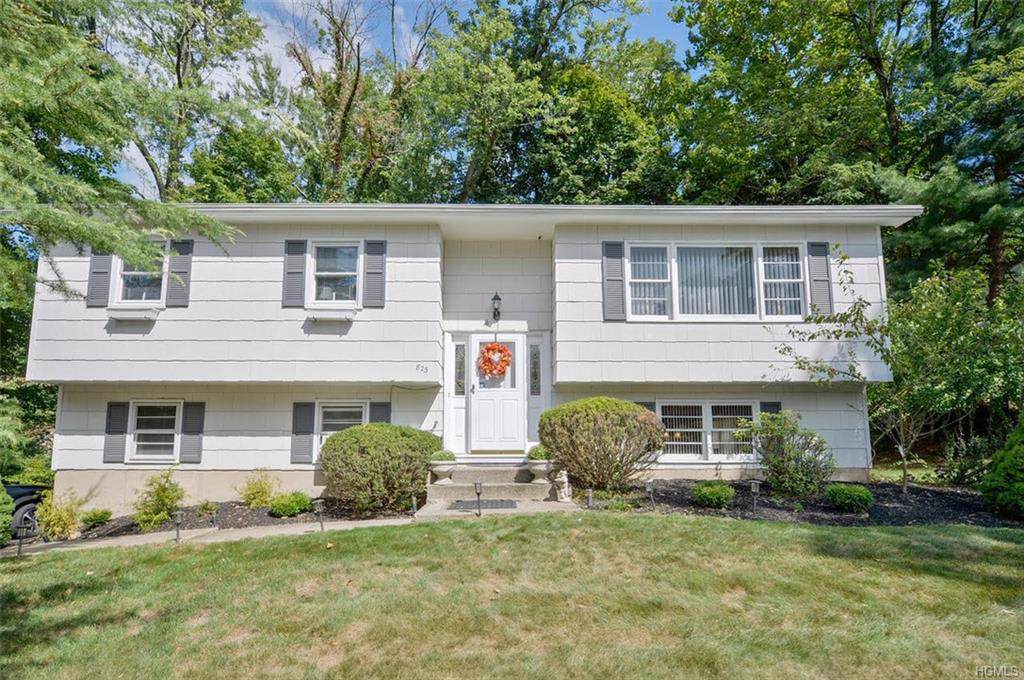 823 Tulip Drive - Photo 1