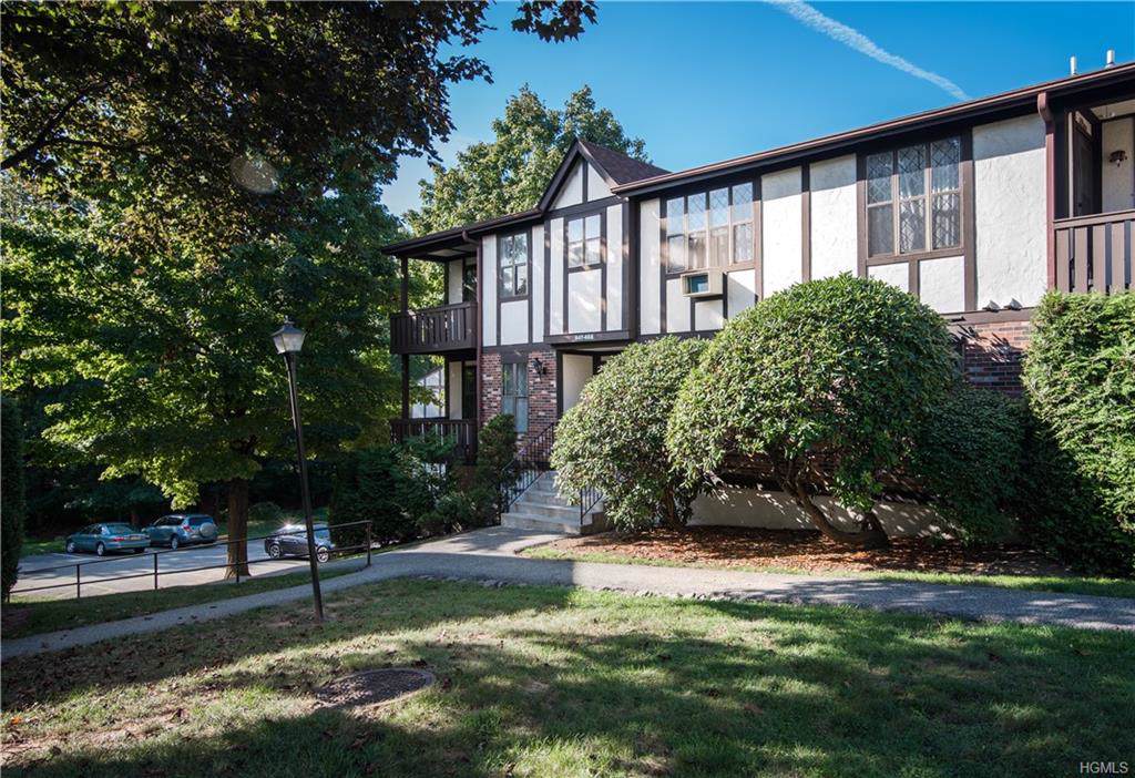 650 Sierra Vista Lane - Photo 1